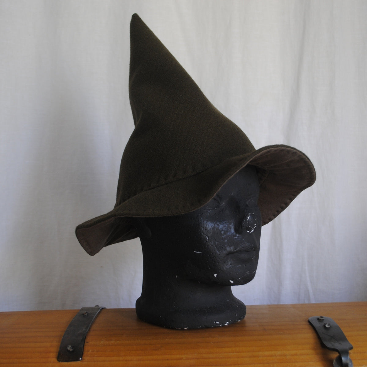 Wizard Hat – Ylva The Red