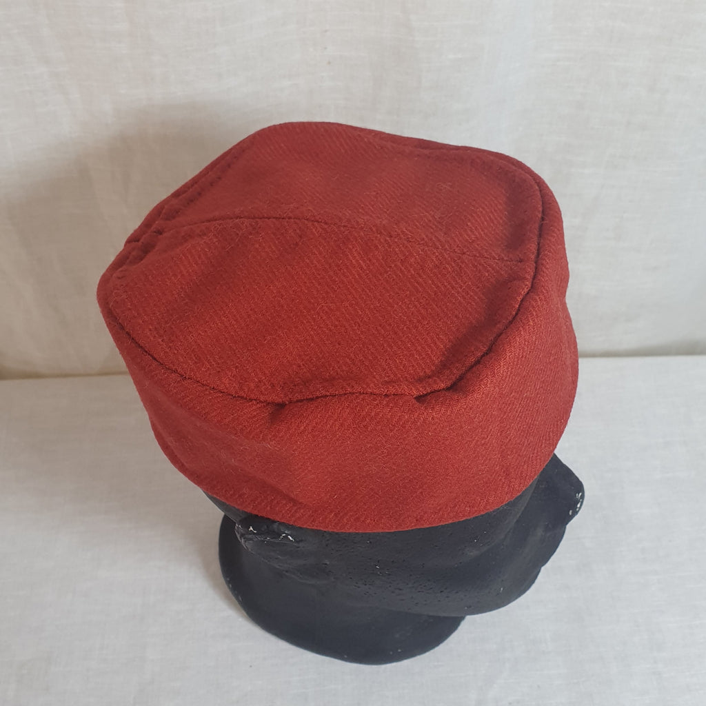 Hat Pillbox w/Red & Navy –